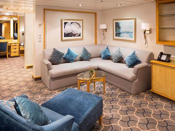 RCI Liberty of the Seas Royal Family 2 Bedroom.jpeg